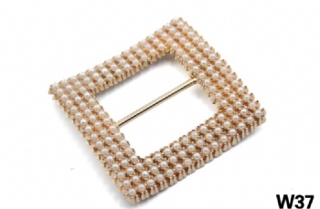 Fashion metal pearl shoe buckle